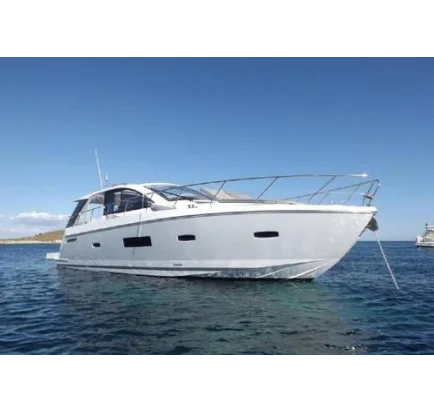 Used Motorboat Sealine S450