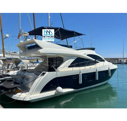 Used Motorboat Astondoa 50 FLY