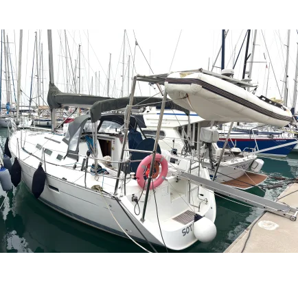 Used Sailboat Beneteau Oceanis Clipper 373