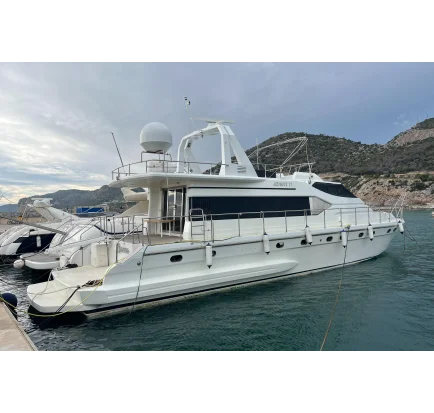 Bateau à moteurs d'occasion Azimut 71