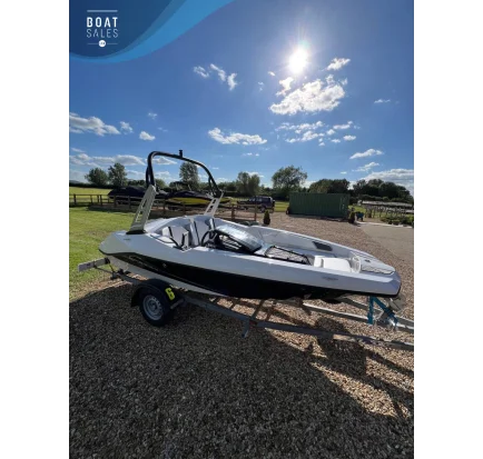 Used Motorboat Scarab 165 ID