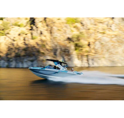 Used Motorboat Centurion Ri245