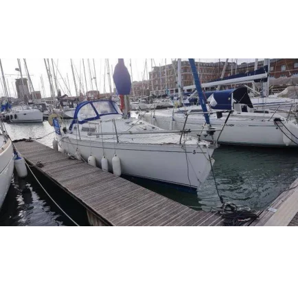 Voilier d'occasion Beneteau First 285