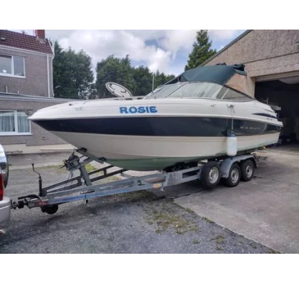 Used Motorboat Maxum 2300 SC