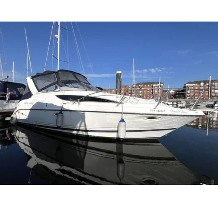 Used Motorboat Bayliner 285