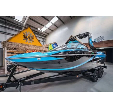 Used Motorboat Centurion Fi21