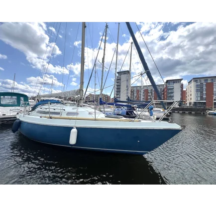 Used Sailboat Nicholson 30