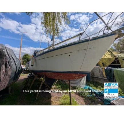 Used Sailboat Moody 36