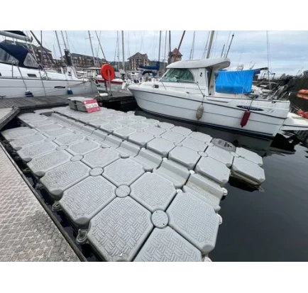 Used Motorboat  VersaDock 6.3