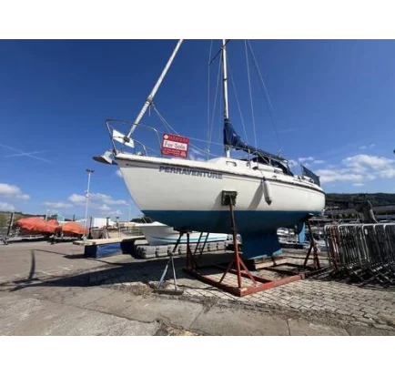 Used Sailboat Westerly Cirrus