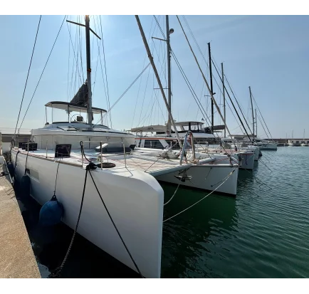 Voilier d'occasion LAGOON 52 F