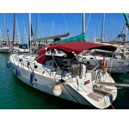 Used Sailboat Beneteau Oceanis Clipper 411