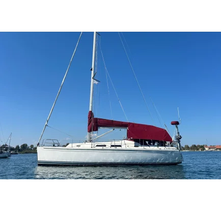 Voilier d'occasion Hanse 370