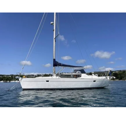 Used Sailboat Wauquiez Pilot Saloon 40