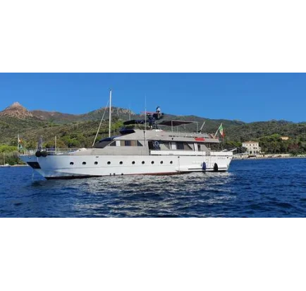 Used Motorboat Versilcraft Ultra Phantom