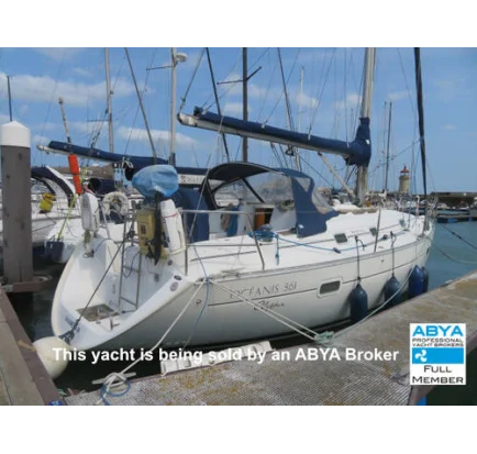 Used Sailboat Beneteau 361 Clipper