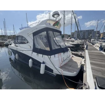 Used Motorboat Beneteau Antares 30