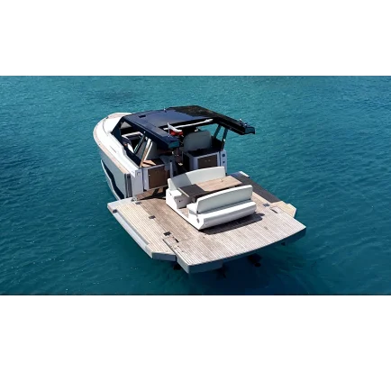 Bateau à moteurs d'occasion Custom Built Vi Q4