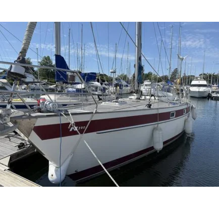 Used Sailboat Najad 390