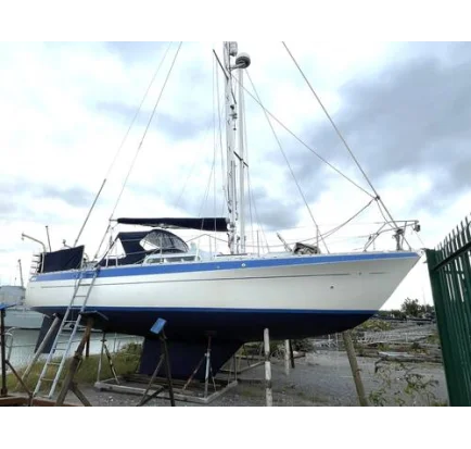 Used Sailboat Moody 33 MKI