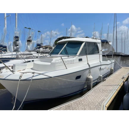 Used Motorboat xboat media