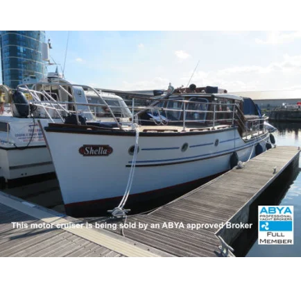 Used Motorboat  Classic Wooden Launch