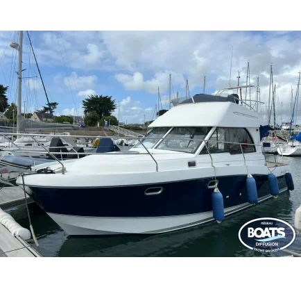 Used Motorboat BENETEAU ANTARES 9.80