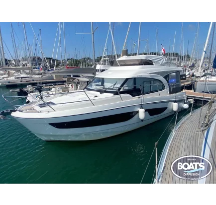 Used Motorboat BENETEAU Antares 11 Flybridge
