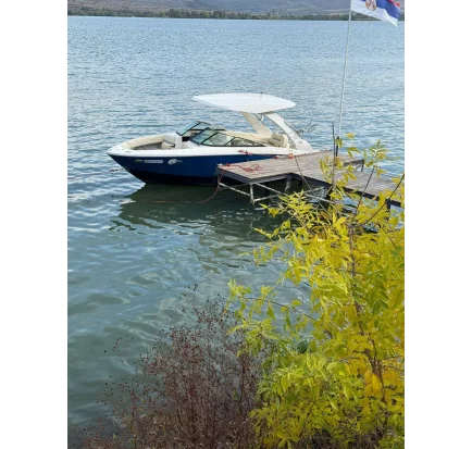 Used Motorboat Regal LS4 SURF