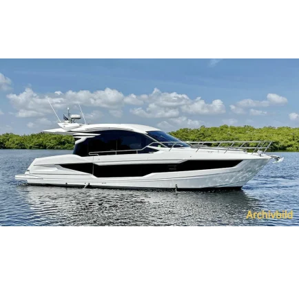 Used Motorboat L-000135_001-1785484558246.jpg