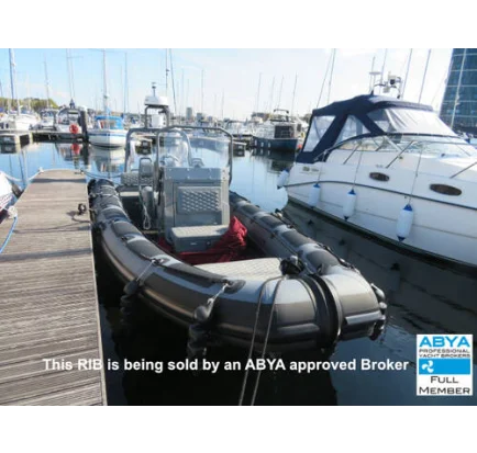 Used Motorboat Highfield Patrol 700