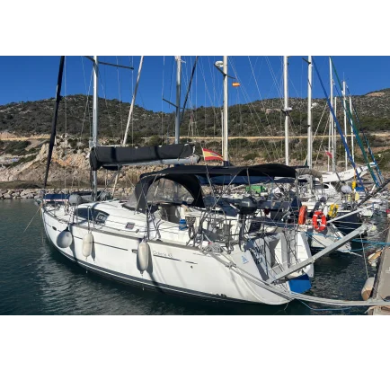 Used Sailboat Beneteau Oceanis 43