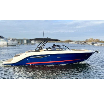 Bateau à moteurs d'occasion L-000186_001.jpg