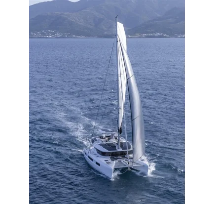 Used Sailboat Lagoon 51 Iconic