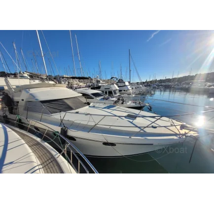 Used Motorboat for sale - à vendre d'occasion