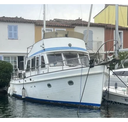 Used Motorboat xboat media