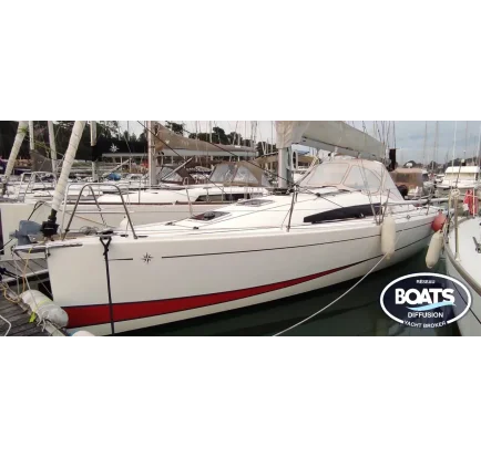 Used Sailboat JEANNEAU SUN FAST 3200
