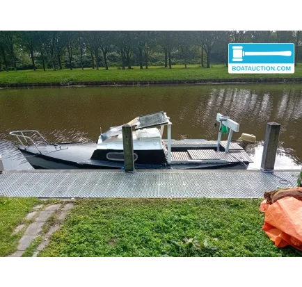 Used Motorboat SeaCraft 630