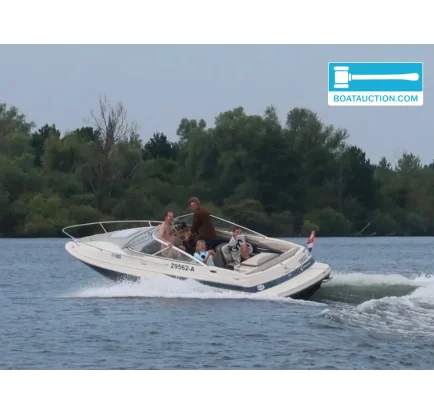 Used Motorboat Maxum 2100 SC