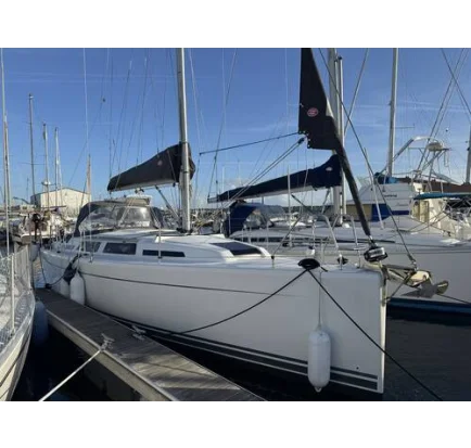 Used Sailboat Hanse 345