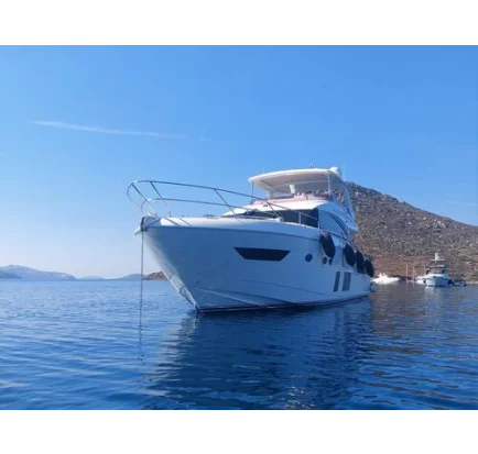 Used Motorboat Princess Princess 68