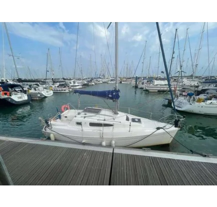 Used Sailboat Jeanneau 24.2