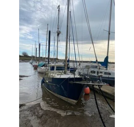 Used Sailboat Fisher 37