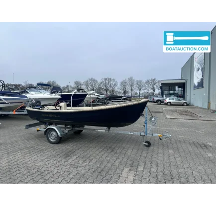 Bateau à moteurs d'occasion Timeless 460 Classic