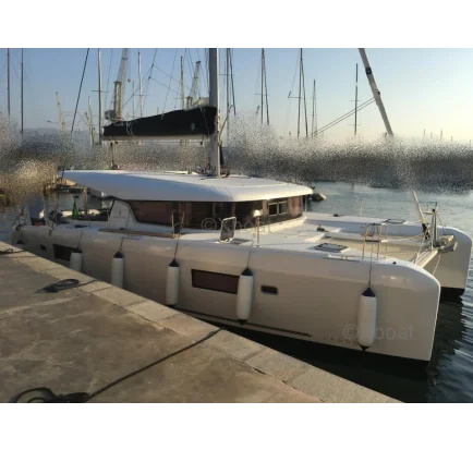 Used Sailboat xboat media