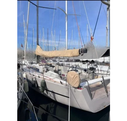 Used Sailboat For sale- à vendre