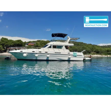 Bateau à moteurs d'occasion Piantoni 13 Fantasy