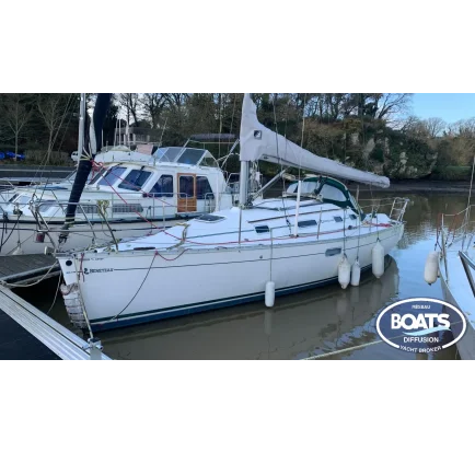 Used Sailboat BENETEAU OCEANIS 300