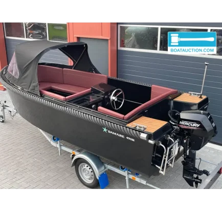 Bateau à moteurs d'occasion Damare 49SR