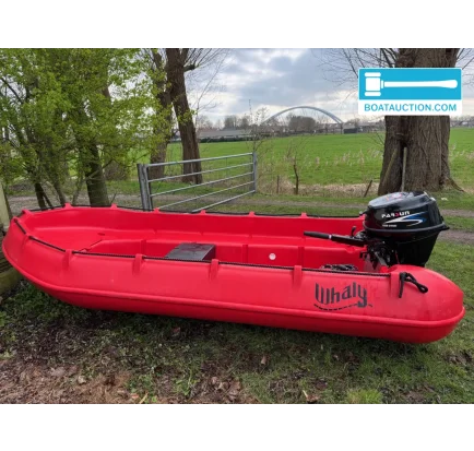 Used Motorboat Whaly 370